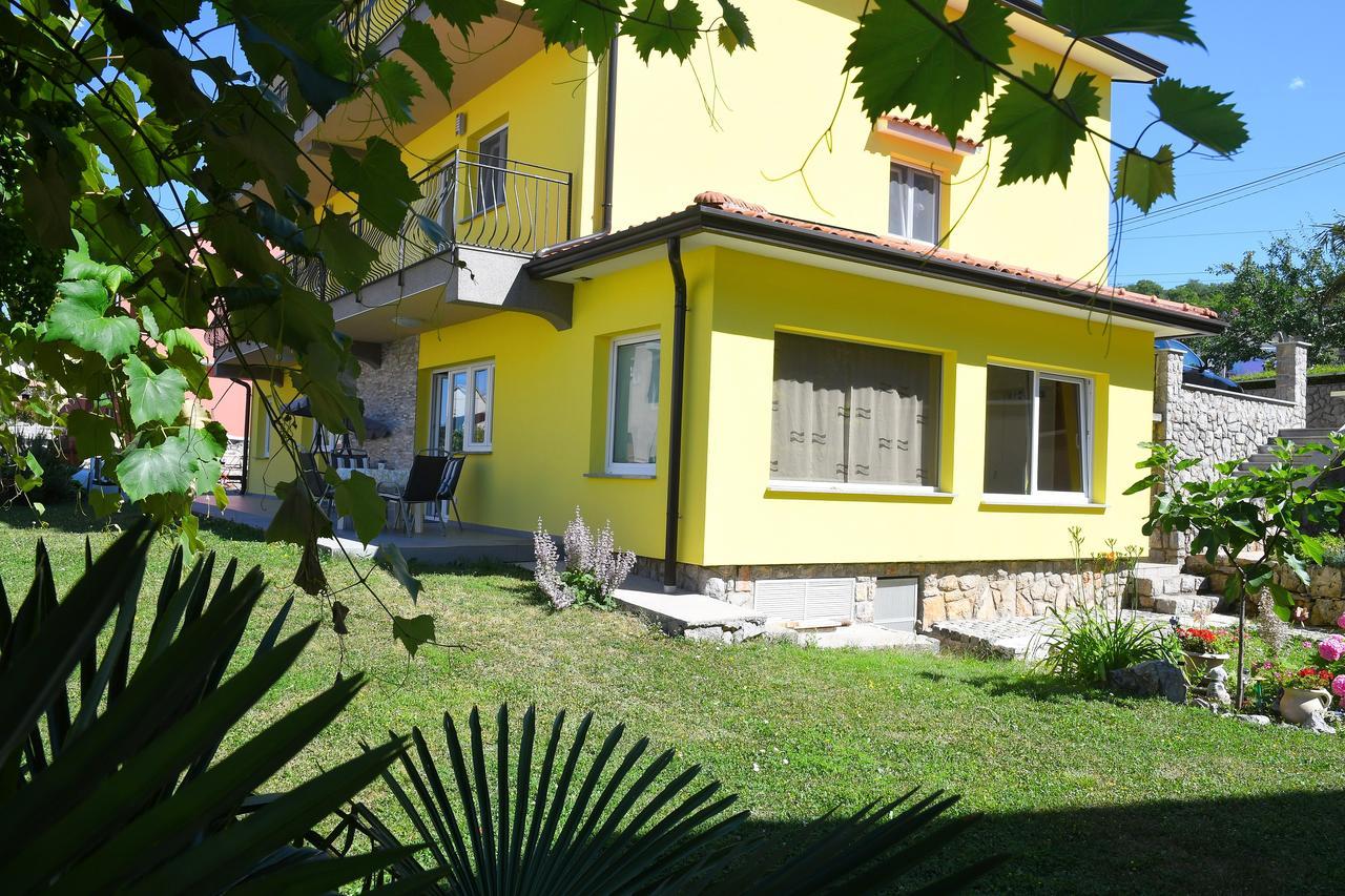 Apartment Mirjana 2 Rijeka Exterior foto